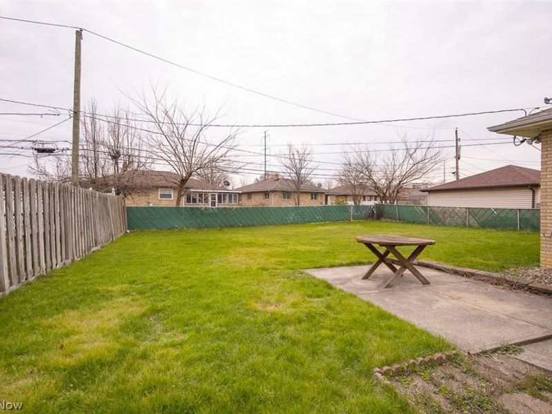 9613 Melody Lane , Brooklyn, OH 44144 Photo 31