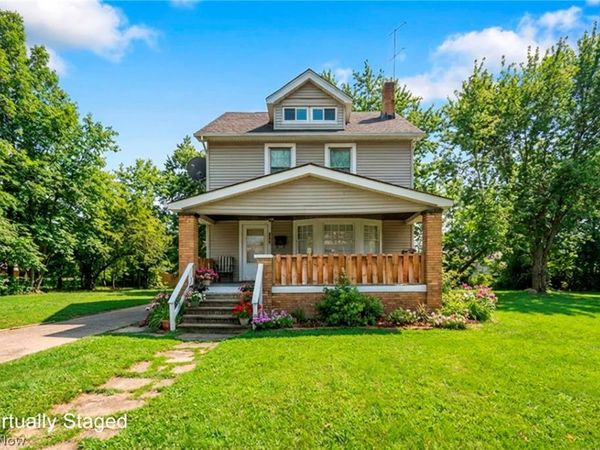 1742 Wayside Road , Cleveland, OH 44112