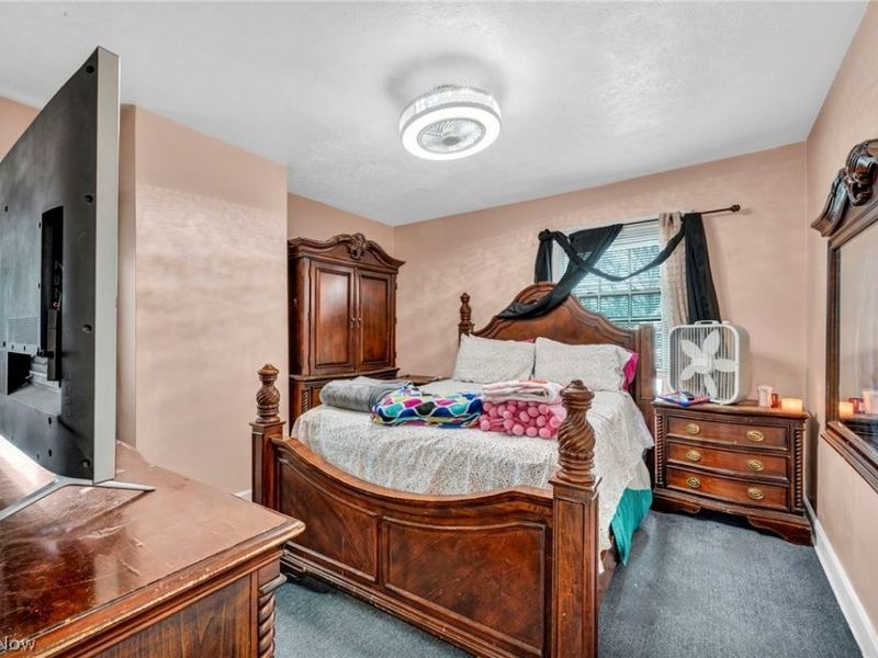 1742 Wayside Road , Cleveland, OH 44112 Photo 28