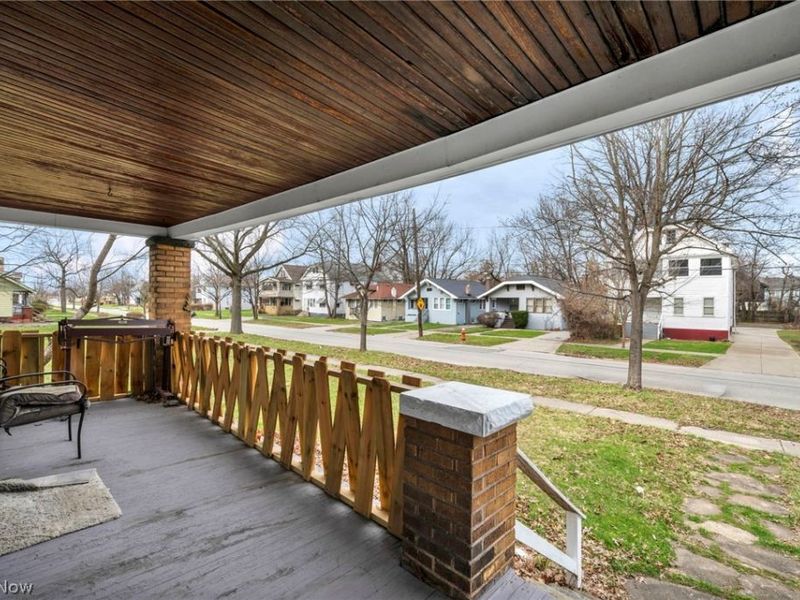 1742 Wayside Road , Cleveland, OH 44112 Photo 4