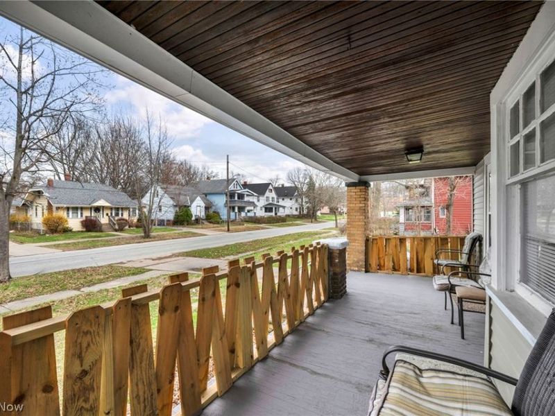 1742 Wayside Road , Cleveland, OH 44112 Photo 5