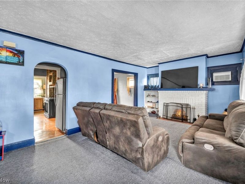 1742 Wayside Road , Cleveland, OH 44112 Photo 6