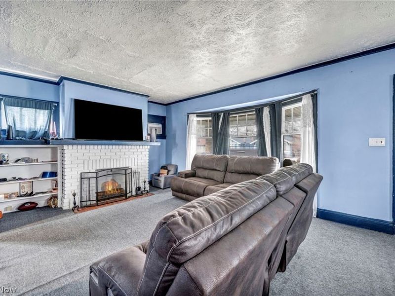 1742 Wayside Road , Cleveland, OH 44112 Photo 9