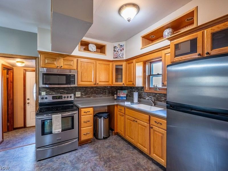 708 N 7th Street , Marietta, OH 45750 Photo 13