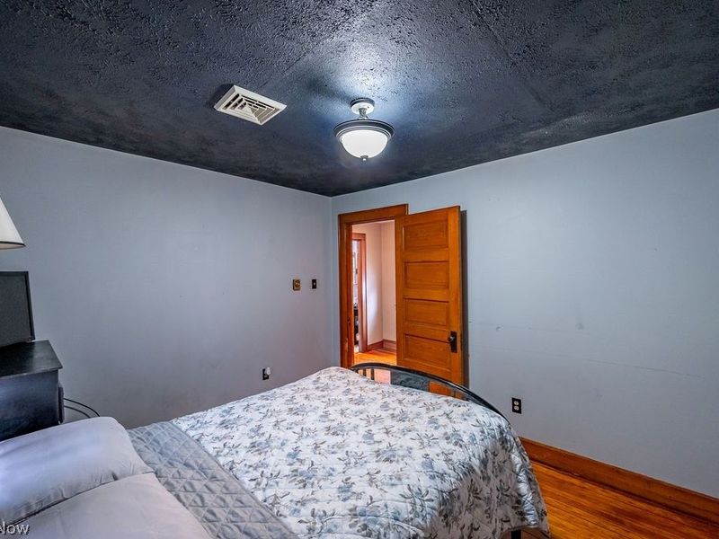 708 N 7th Street , Marietta, OH 45750 Photo 20