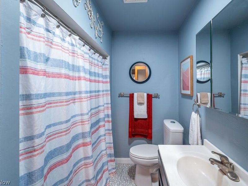 708 N 7th Street , Marietta, OH 45750 Photo 21