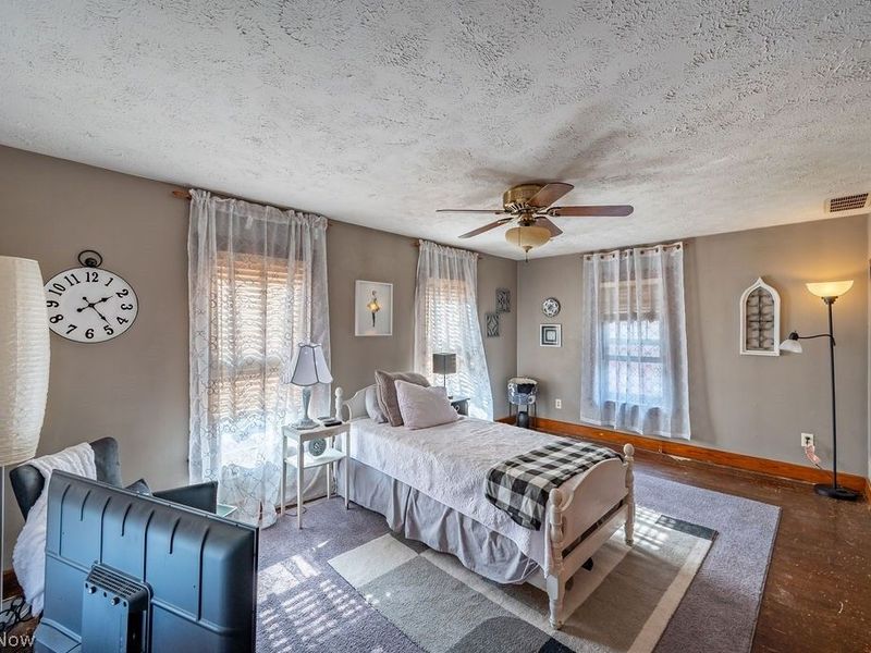 708 N 7th Street , Marietta, OH 45750 Photo 23