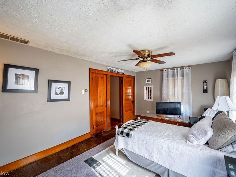 708 N 7th Street , Marietta, OH 45750 Photo 24