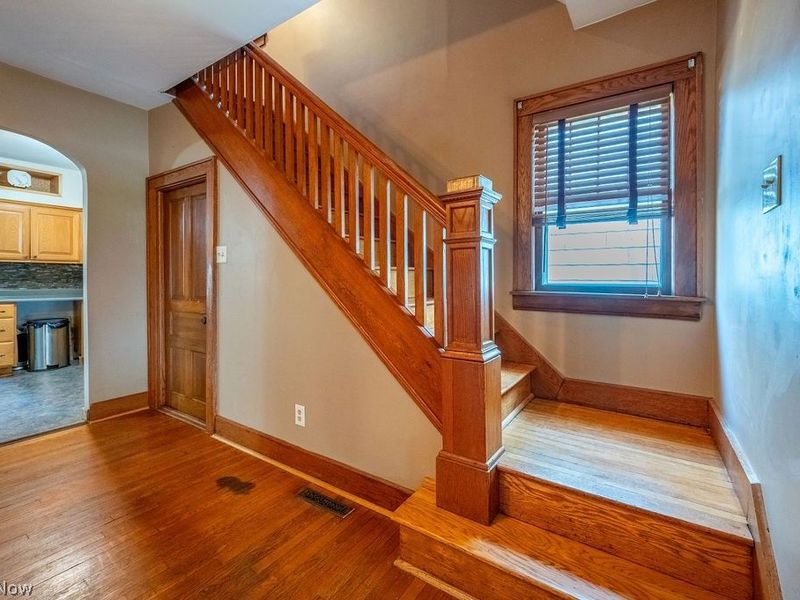 708 N 7th Street , Marietta, OH 45750 Photo 7