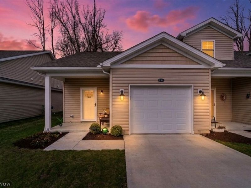 654 Treadway Boulevard , Sheffield Lake, OH 44054 Photo 2