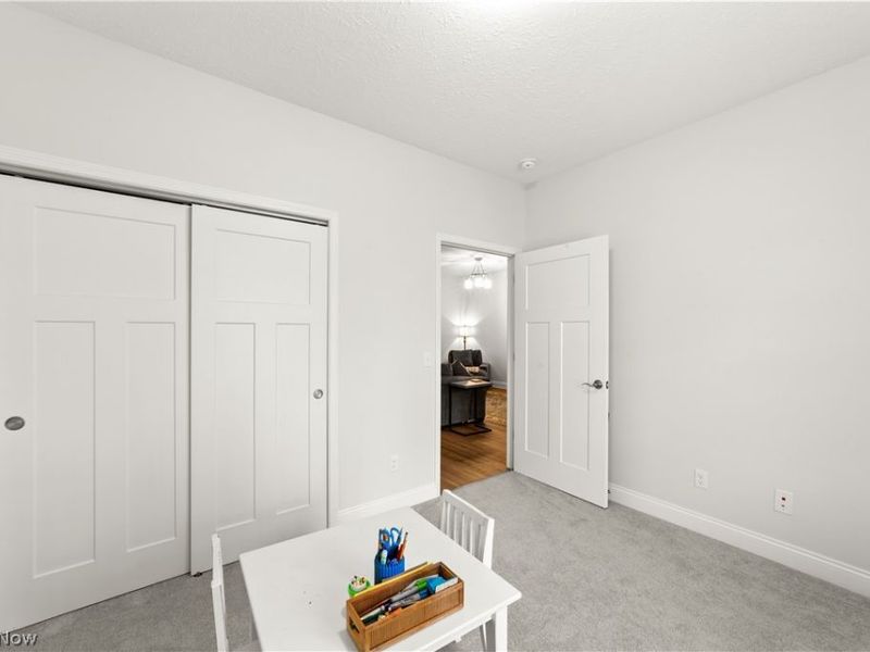 654 Treadway Boulevard , Sheffield Lake, OH 44054 Photo 21