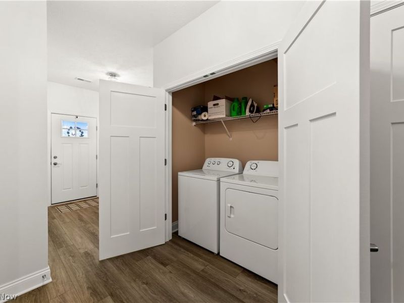 654 Treadway Boulevard , Sheffield Lake, OH 44054 Photo 23