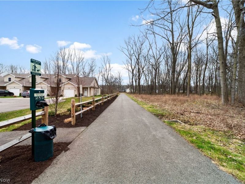 654 Treadway Boulevard , Sheffield Lake, OH 44054 Photo 26