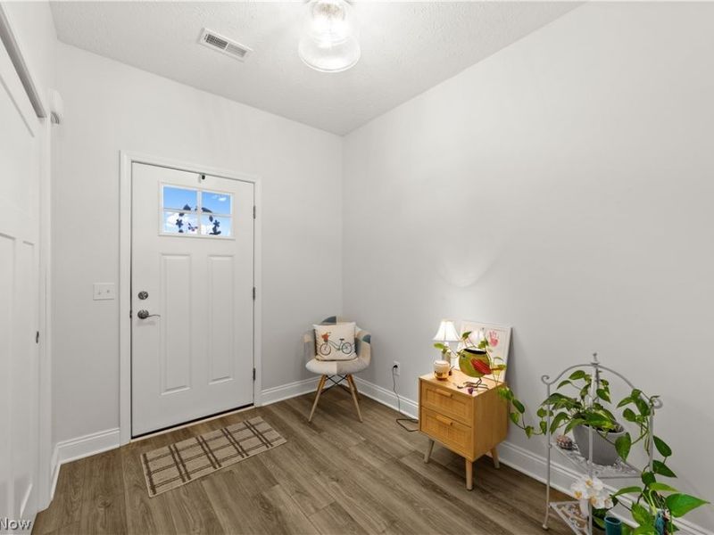 654 Treadway Boulevard , Sheffield Lake, OH 44054 Photo 5