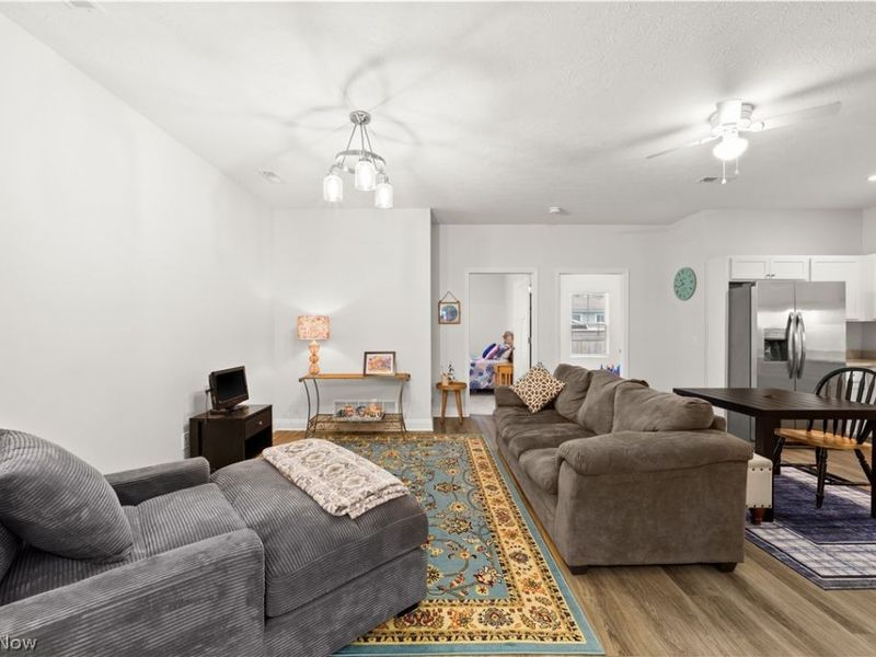 654 Treadway Boulevard , Sheffield Lake, OH 44054 Photo 7