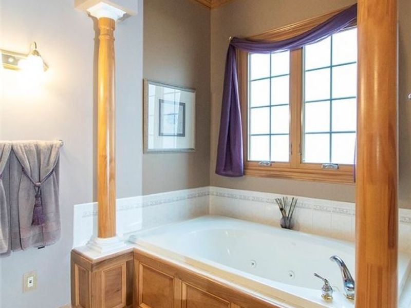 4095 Watercourse Drive , Medina, OH 44256 Photo 17