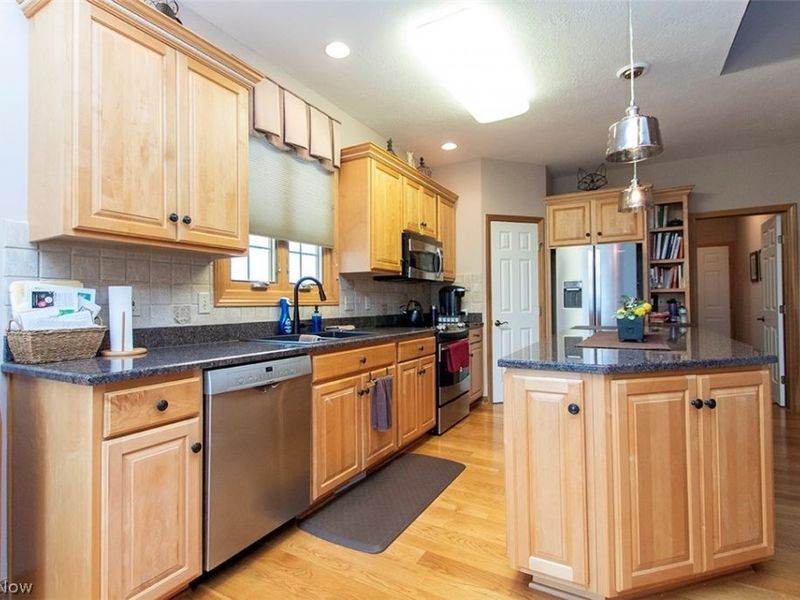 4095 Watercourse Drive , Medina, OH 44256 Photo 9