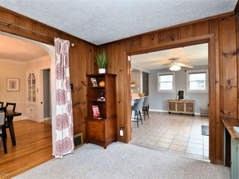 2407 Edgerton Road , University Heights, OH 44118 Photo 13