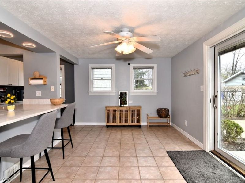 2407 Edgerton Road , University Heights, OH 44118 Photo 14