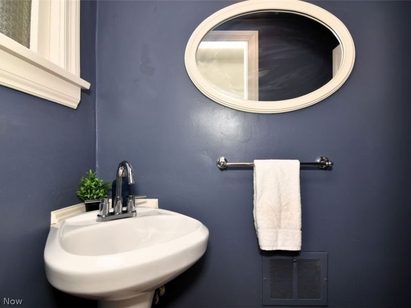 2407 Edgerton Road , University Heights, OH 44118 Photo 23