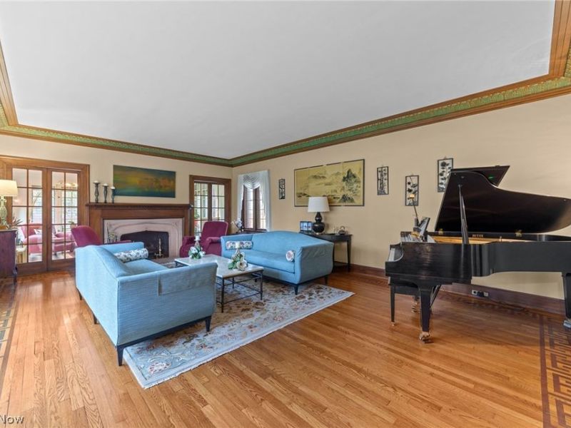 2950 Attleboro Road , Shaker Heights, OH 44120 Photo 12