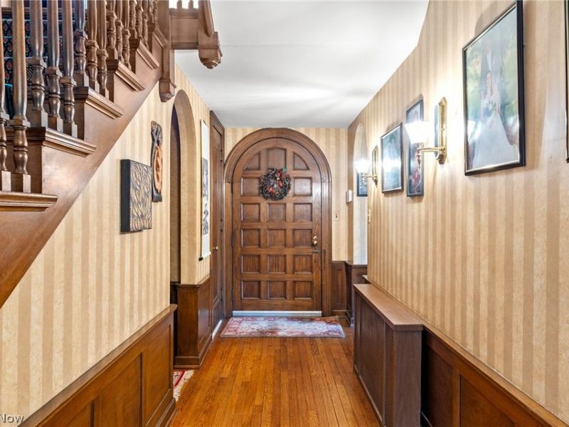 2950 Attleboro Road , Shaker Heights, OH 44120 Photo 16