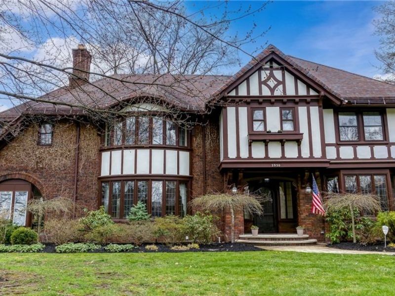 2950 Attleboro Road , Shaker Heights, OH 44120 Photo 4