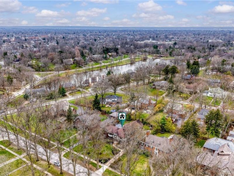 2950 Attleboro Road , Shaker Heights, OH 44120 Photo 8