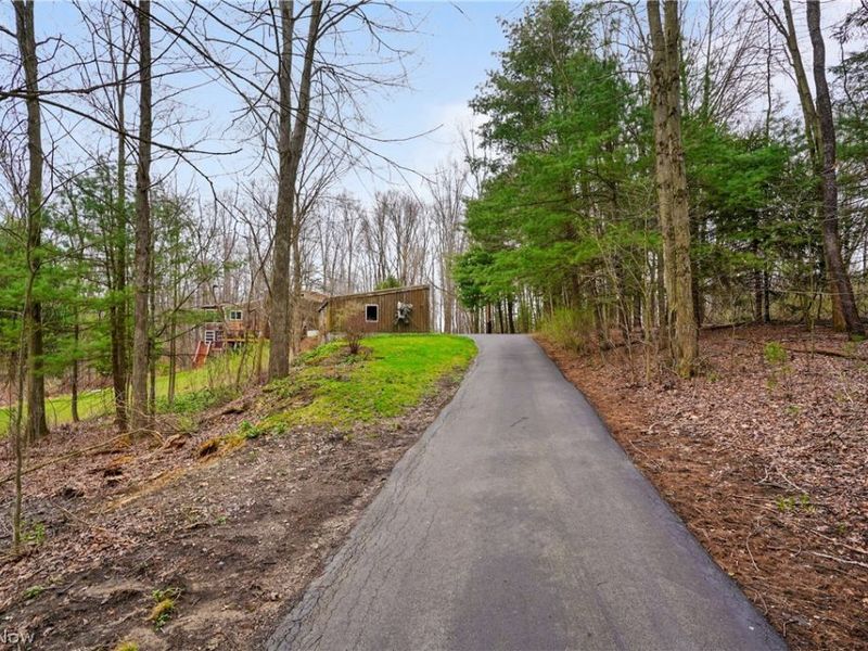 5060 Leffingwell Road , Canfield, OH 44406 Photo 1