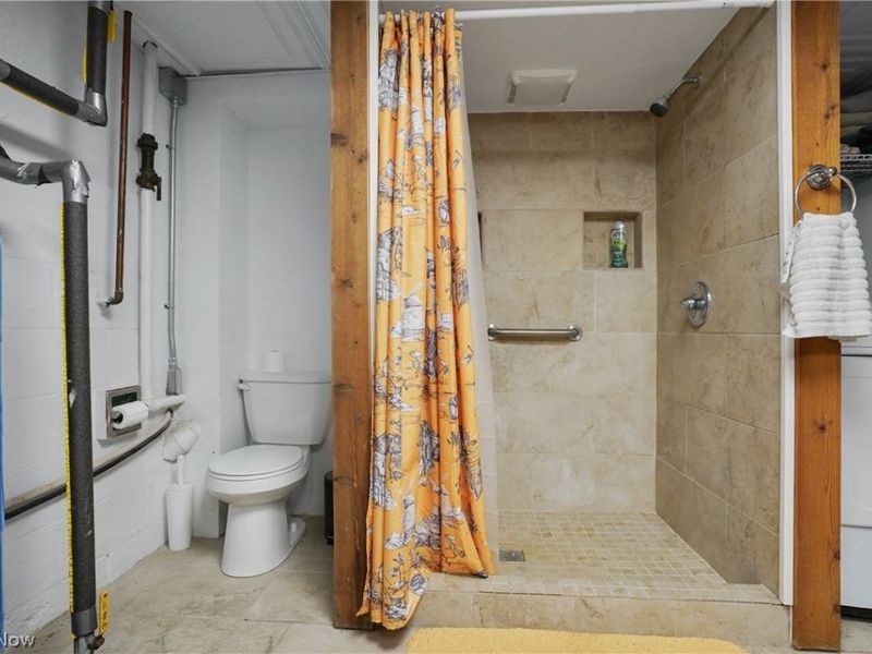 5060 Leffingwell Road , Canfield, OH 44406 Photo 32