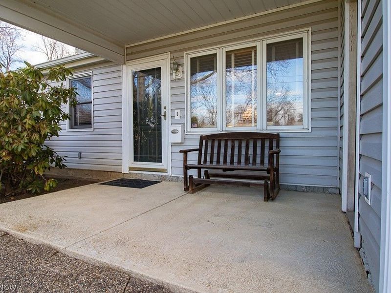 6035 Campbell Road , Mentor on the Lake, OH 44060 Photo 2