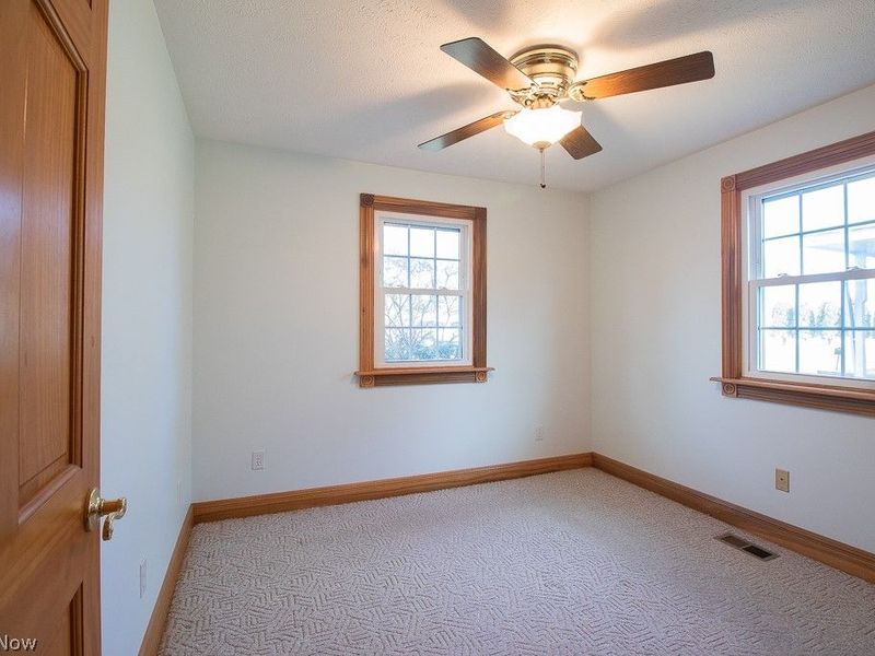 6035 Campbell Road , Mentor on the Lake, OH 44060 Photo 21