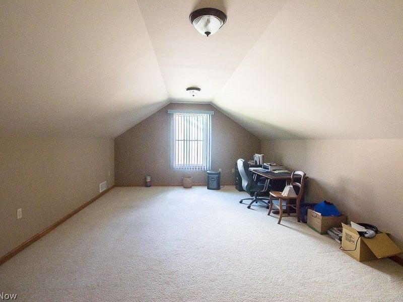 38604 Granite Drive , Willoughby, OH 44094 Photo 22