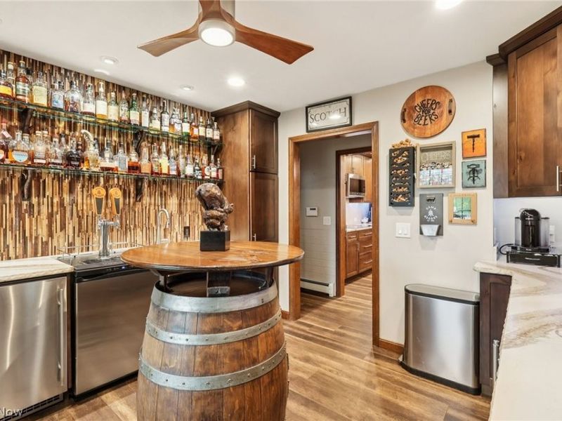 1835 Vermilion Road , Vermilion, OH 44089 Photo 10