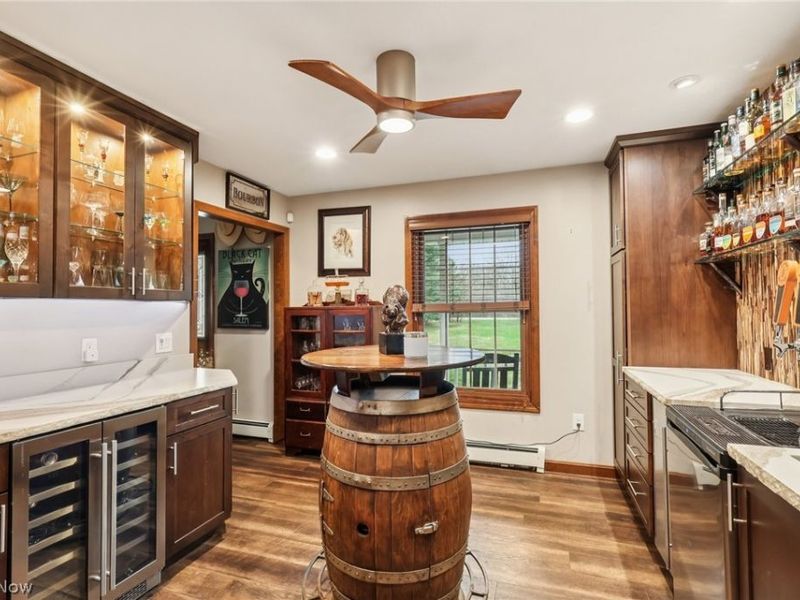 1835 Vermilion Road , Vermilion, OH 44089 Photo 9