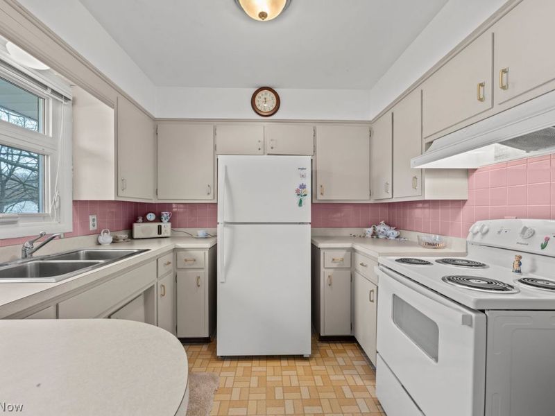 119 Alameda Avenue , Cuyahoga Falls, OH 44221 Photo 13