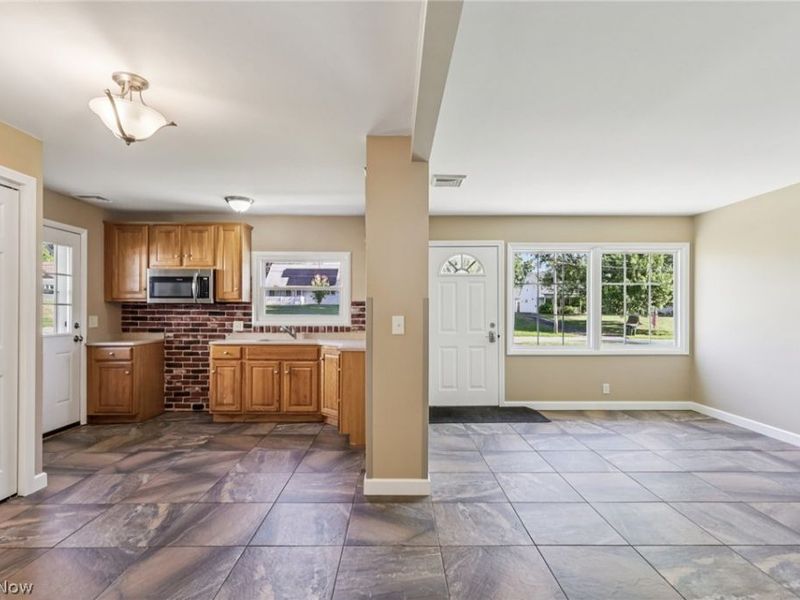 2295 Bel Aire Lane , Poland, OH 44514 Photo 8