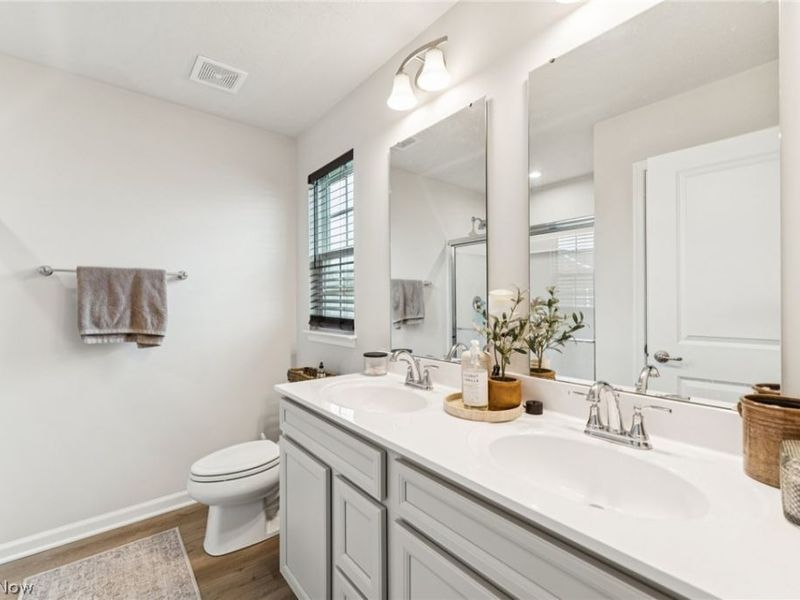 6184 Krystina Run , Lorain, OH 44053 Photo 28