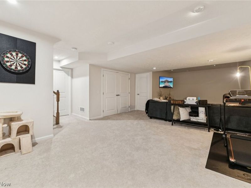 6184 Krystina Run , Lorain, OH 44053 Photo 33