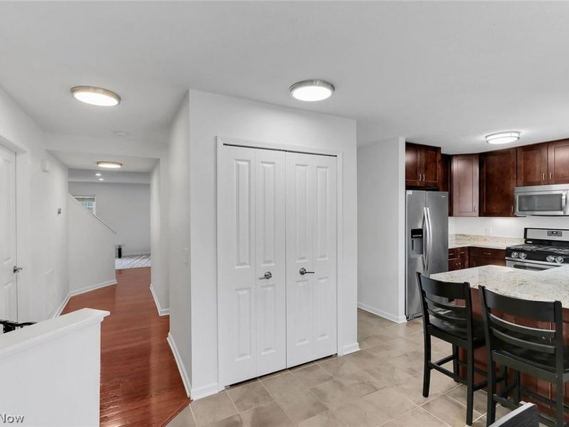 1912 E 86th Street , Cleveland, OH 44106 Photo 10