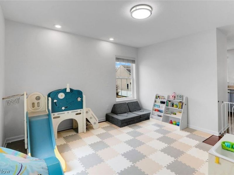 1912 E 86th Street , Cleveland, OH 44106 Photo 12