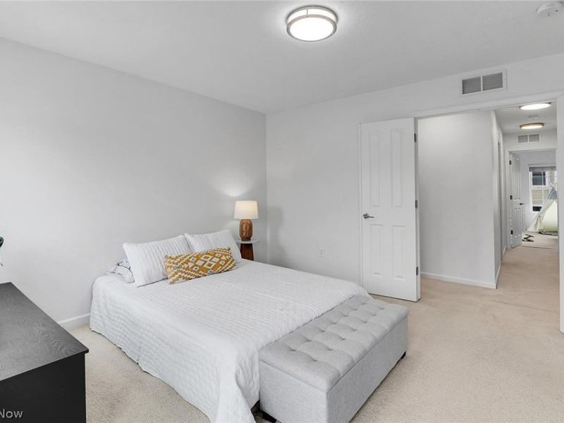 1912 E 86th Street , Cleveland, OH 44106 Photo 16