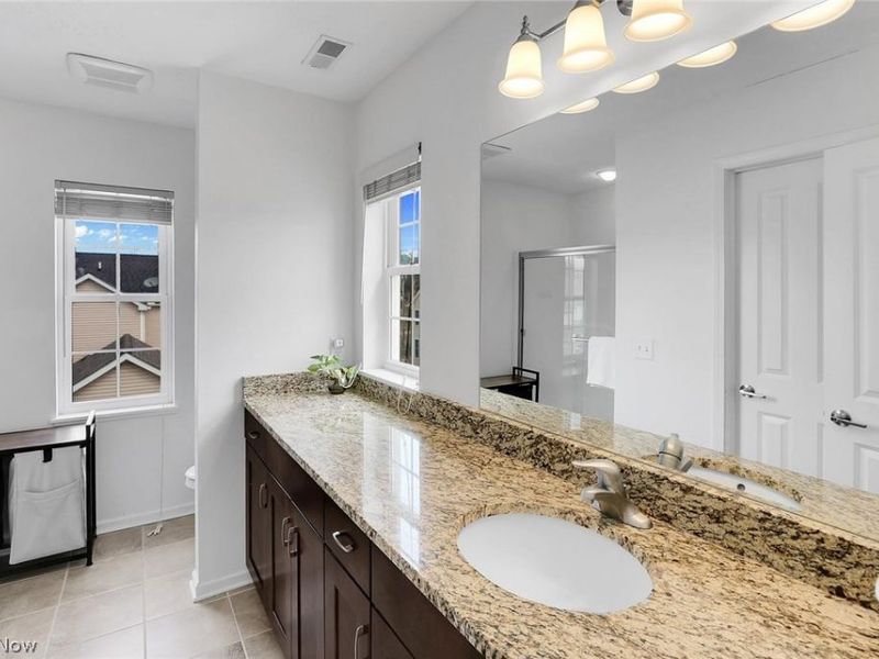 1912 E 86th Street , Cleveland, OH 44106 Photo 17