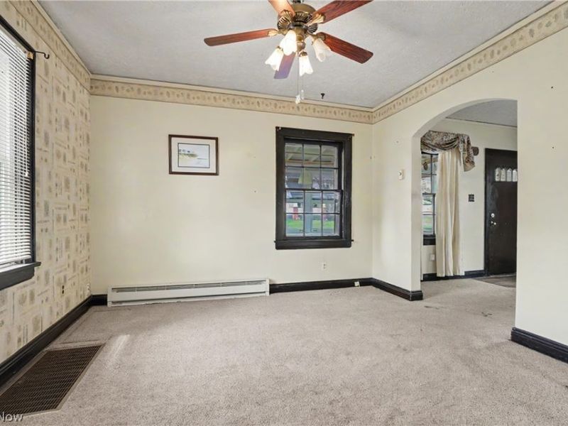 495 Whitney Avenue , Akron, OH 44306 Photo 3