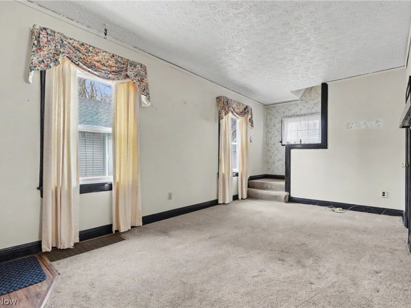 495 Whitney Avenue , Akron, OH 44306 Photo 4