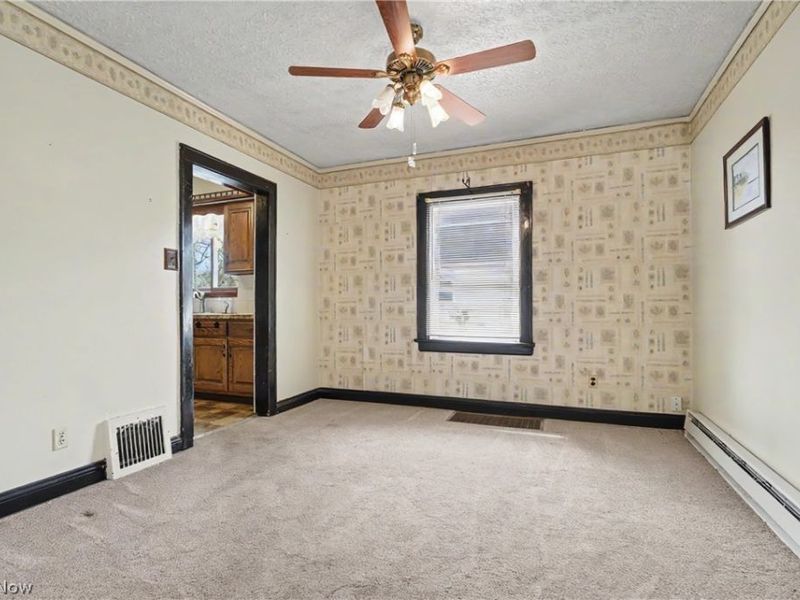 495 Whitney Avenue , Akron, OH 44306 Photo 8