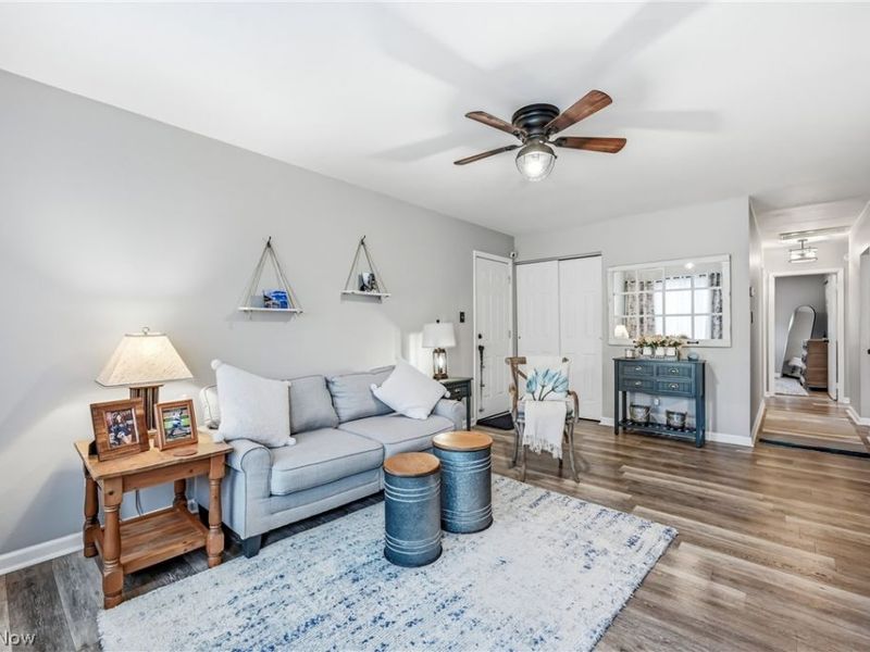 479 Southward Drive , Austintown, OH 44515 Photo 8