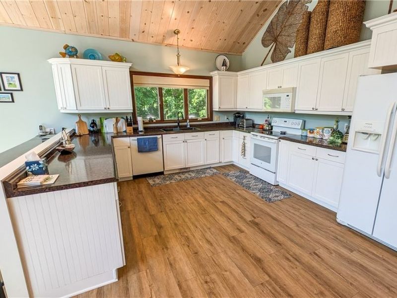 174 Booker Lane , Put in Bay, OH 43456 Photo 23