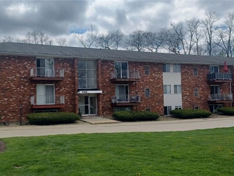 4360 Inner Circle , Brunswick, OH 44212 Photo 2