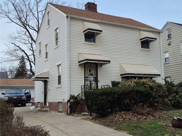 17425 Walden Avenue , Cleveland, OH 44128